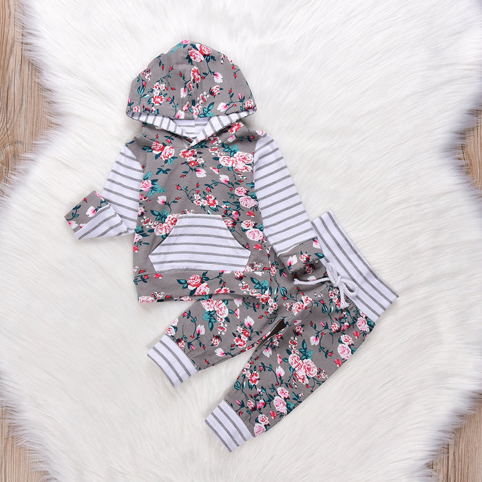 Tenue à rayures florales pour bébé fille