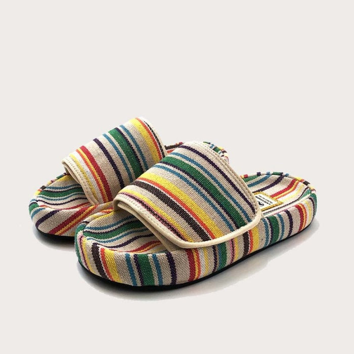 Zapatillas de suela gruesa para mujer, chanclas informales de lona con diseño de nicho, Color arcoíris, novedad de verano, 2023