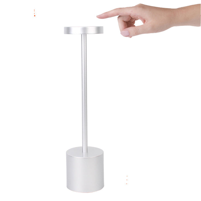 Led liga de alumínio à prova dwaterproof água recarregável lâmpada mesa toque escurecimento metal candeeiros para bar sala estar leitura acampamento luz