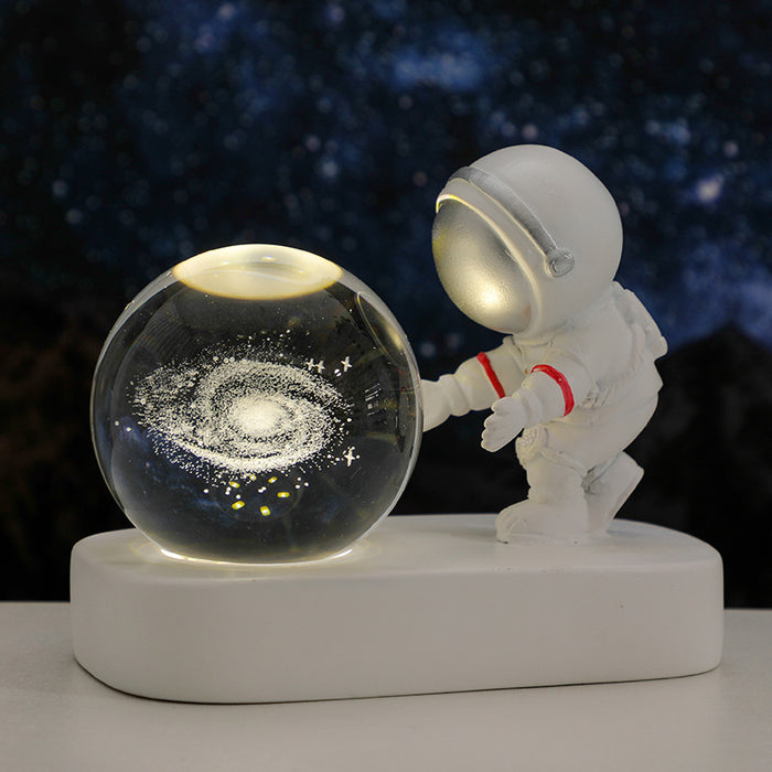 Luces nocturnas con bola de cristal de astronauta de galaxia planetaria brillante, luz de noche cálida con alimentación USB, lámpara de noche para regalo de cumpleaños